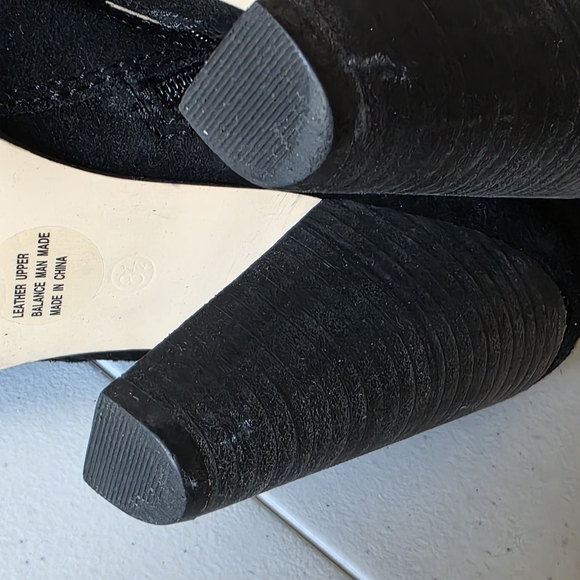 Seychelles Black Suede Knee-High Boots Size 8.5 Stacked Heel Side Zip Knit Cuff - Picture 14 of 14